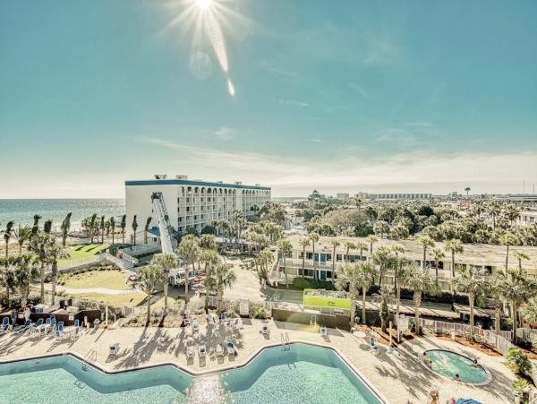 Fort Walton Beach Vacation Rental – Gulf Front Condo with Balcony Views & Modern Comforts